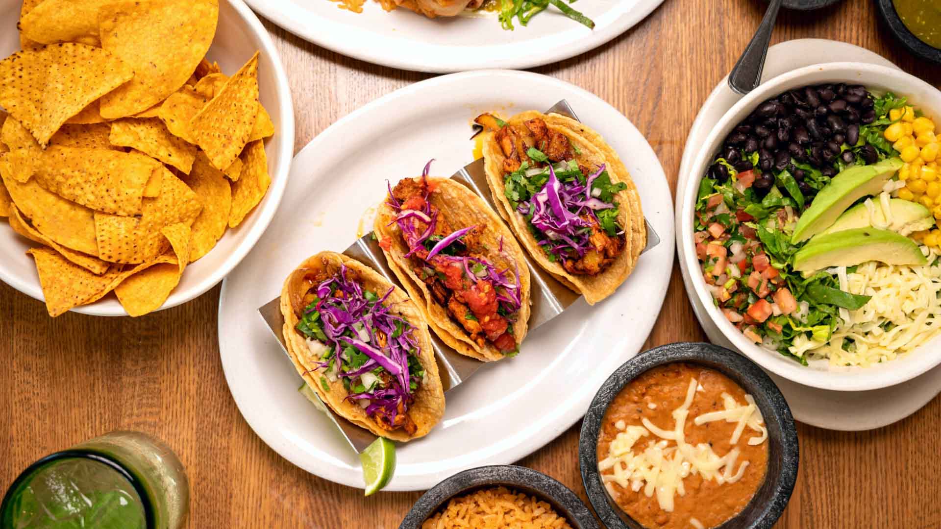 Authentic Mexican catering for parties from Casa Maya Mexican Restaurant in Shorewood, IL